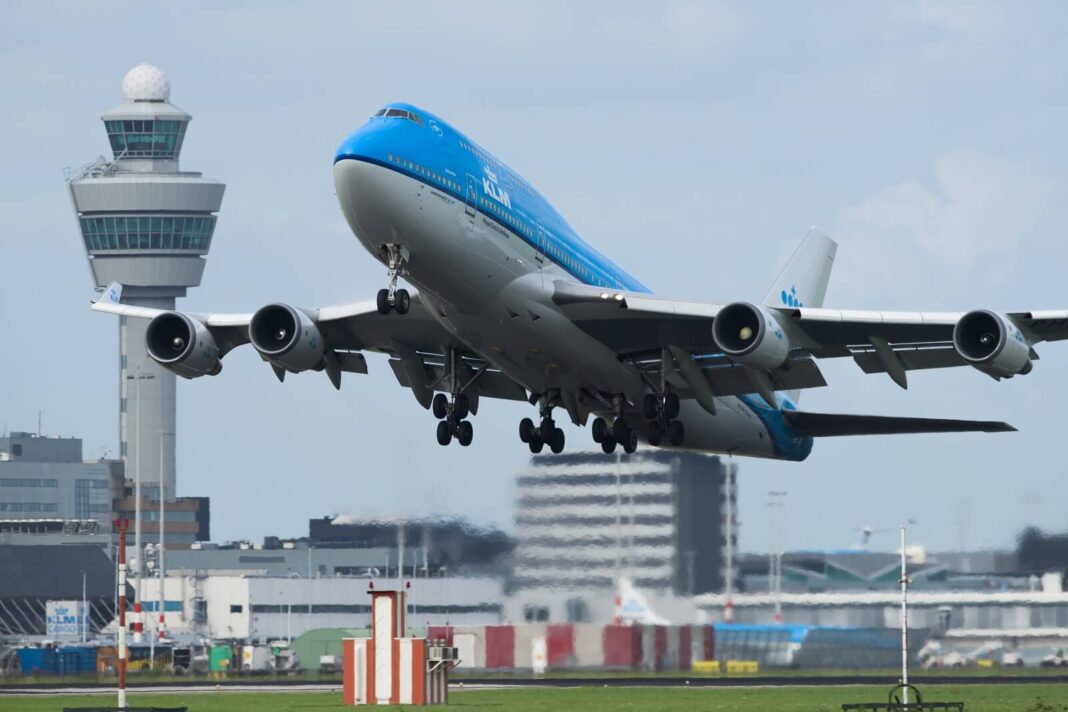 KLM ograniczy loty do innych krajów europejskich