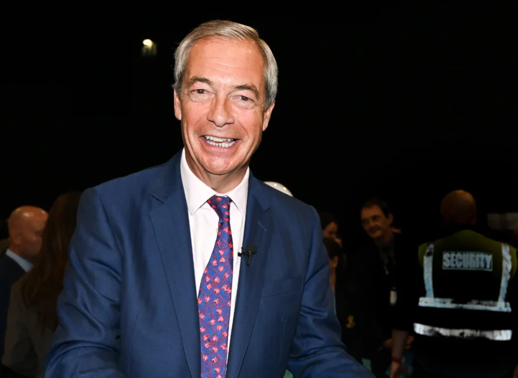 Nigel Farage i jego partia Reform UK - ogromne zwycięstwo w lokalnych wyborach w UK. Co to oznacza dla Polaków. Foto: Reform UK