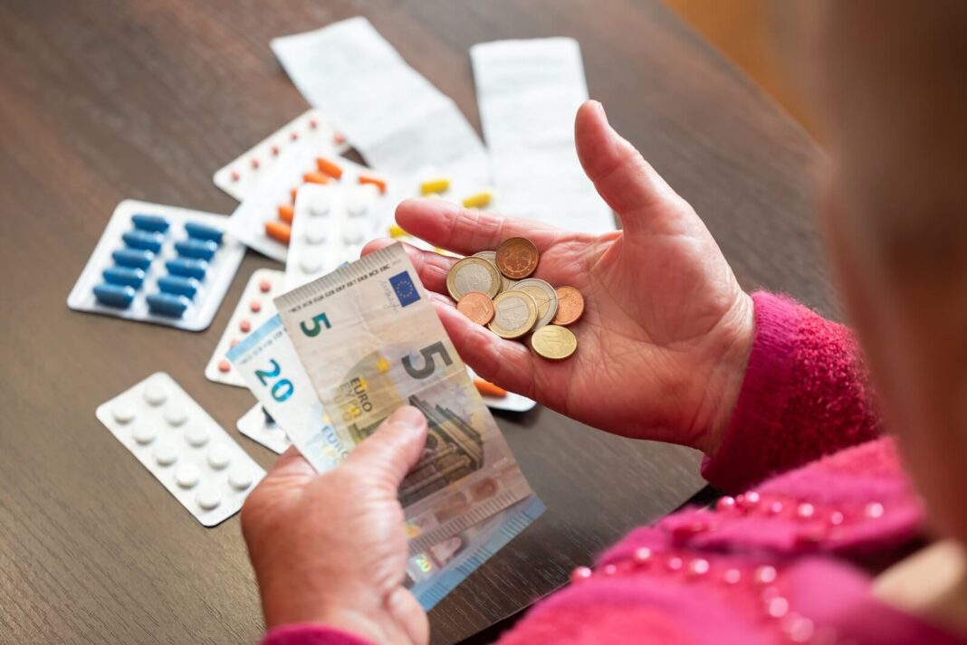 Emeryci z pochodzeniem imigracyjnym często mają trudną sytuację finansową w Holandii