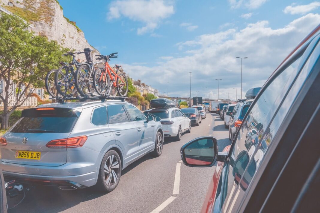 Port w Dover wydał zalecenia dla podróżnych przed długim weekendem