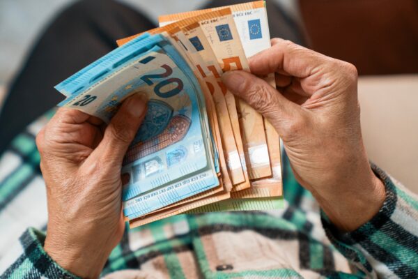 Ograniczenie częściowej emerytury zmieni sytuację tysięcy pracujących Polaków 
