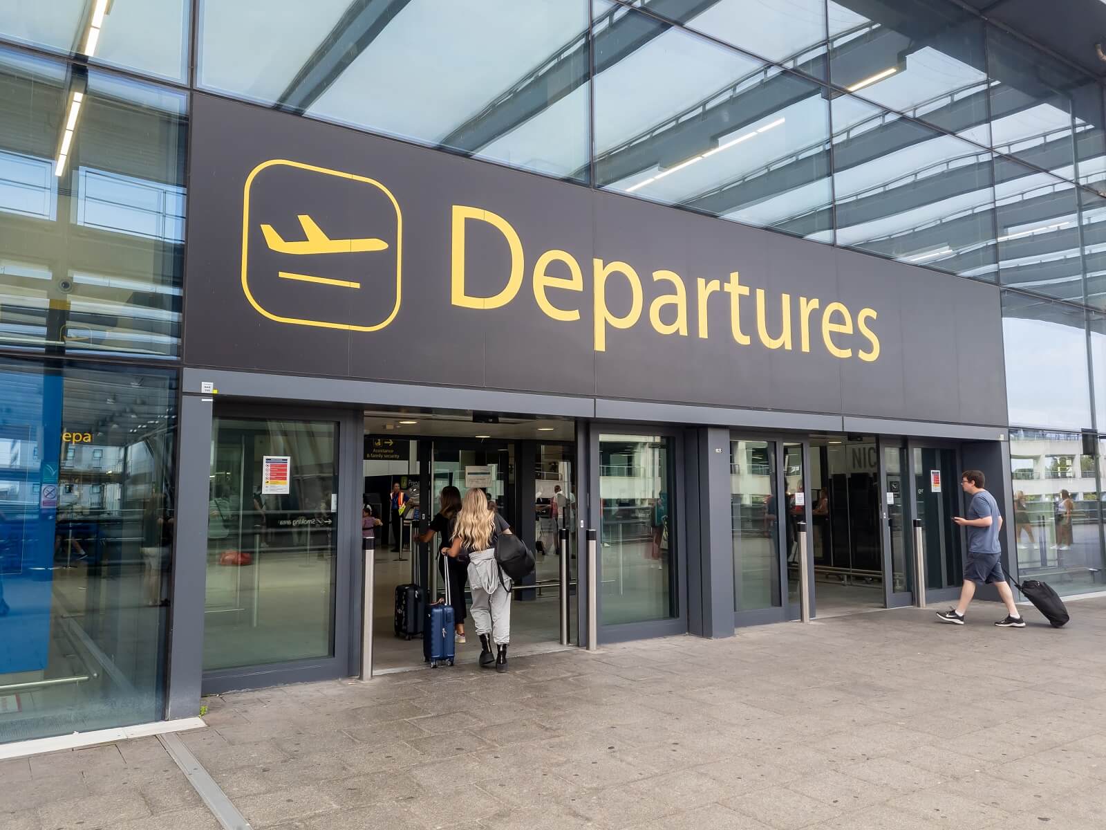 Najnowsze dane pokazują drastyczny spadek migracji do UK