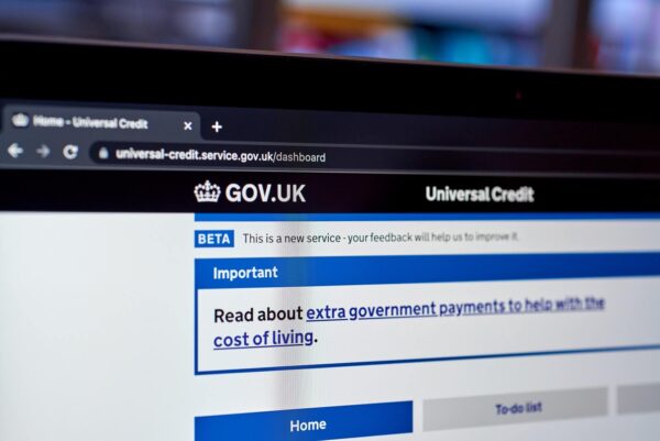 Najwyższe kwoty nieodebranych świadczeń odnotowano w przypadku Universal Credit, Council Tax Support i Carer’s Allowance
