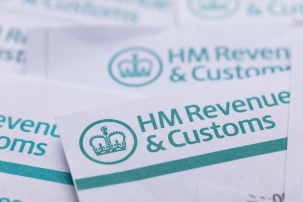 Seria wpadek HMRC poważnie nadwątliła zaufanie podatników wobec fiskusa