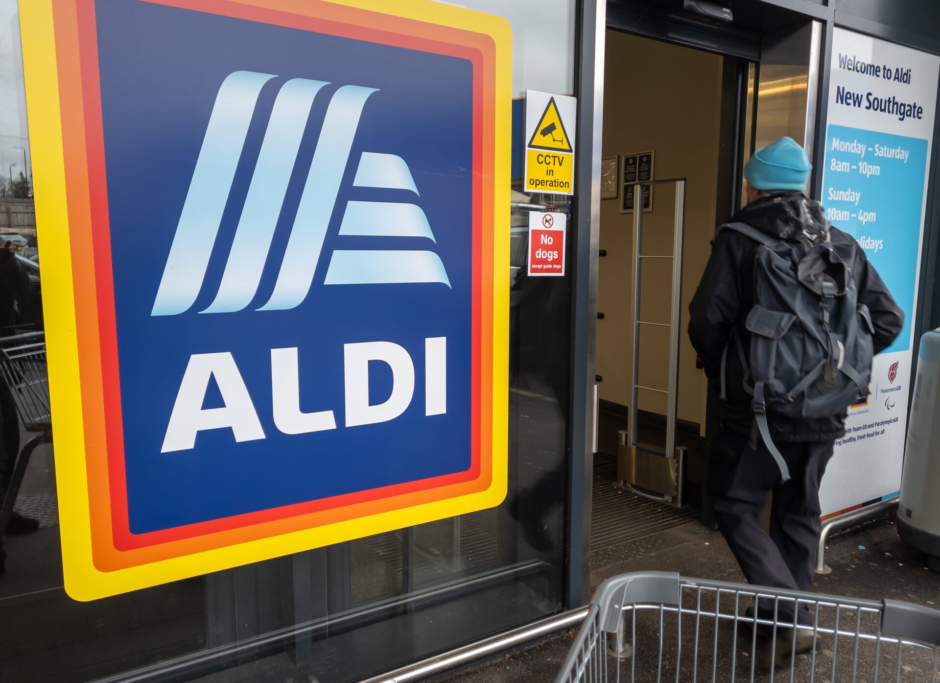 Aldi otwiera kolejne sklepy w UK. Ile miejsc pracy powstanie?