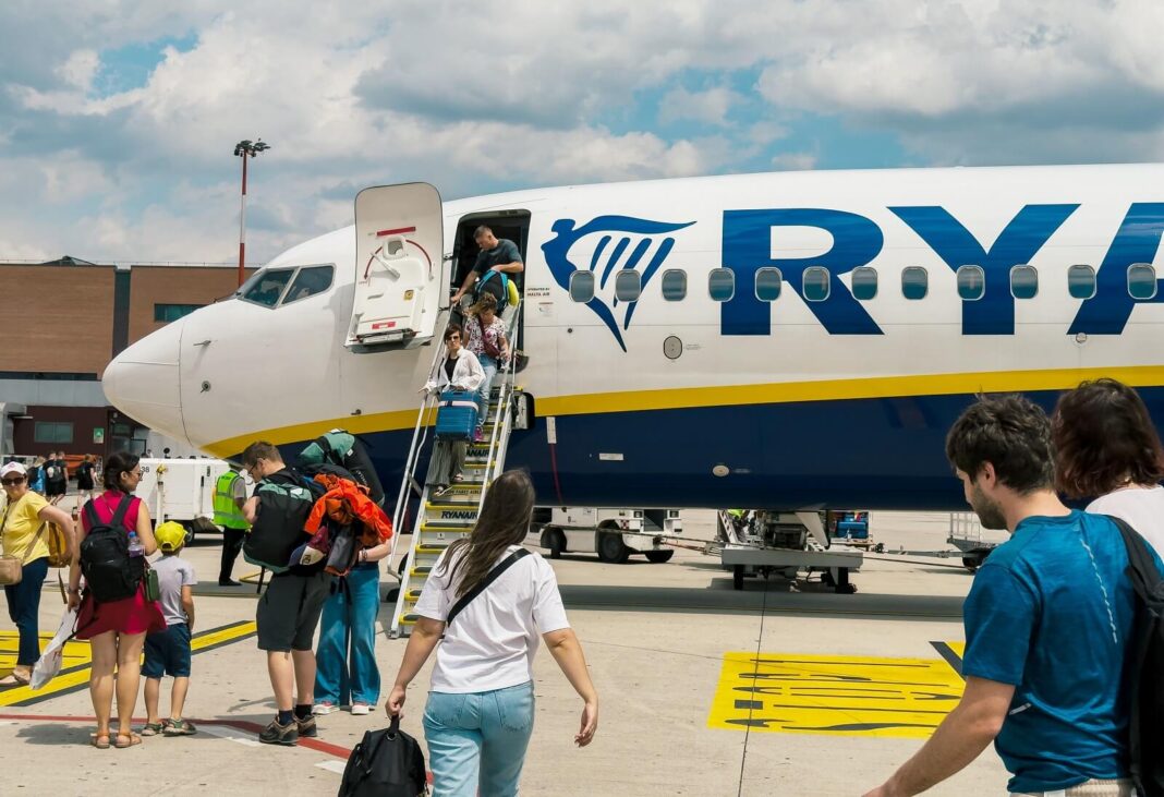 Ryanair ostrzega pasażerów przed opóźnieniami