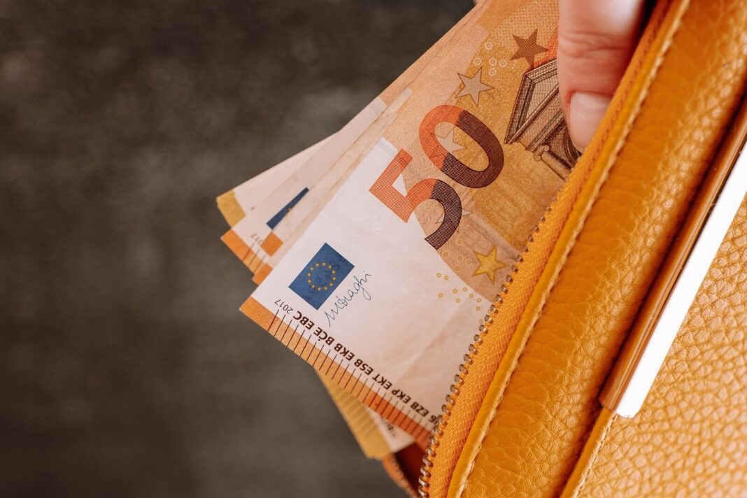 Które kasy chorych są najdroższe i gdzie grożą podwyżki składek?