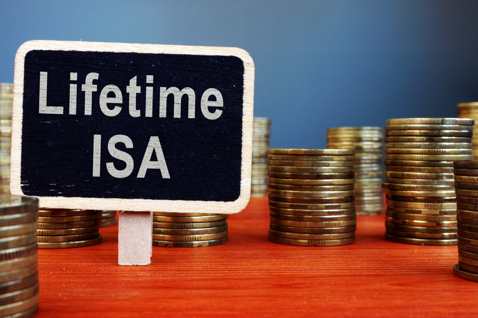 Jak działa Lifetime ISA i dlaczego HMRC wspiera oszczędzających na mieszkanie?
