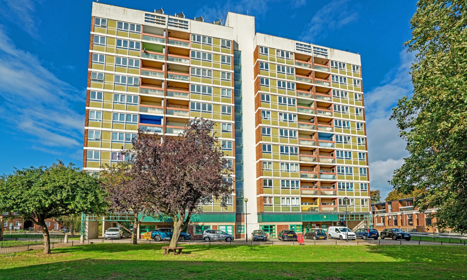 UK buduje 70 tysięcy mieszkań socjalnych. Sprawdzamy, gdzie powstaną i kto skorzysta