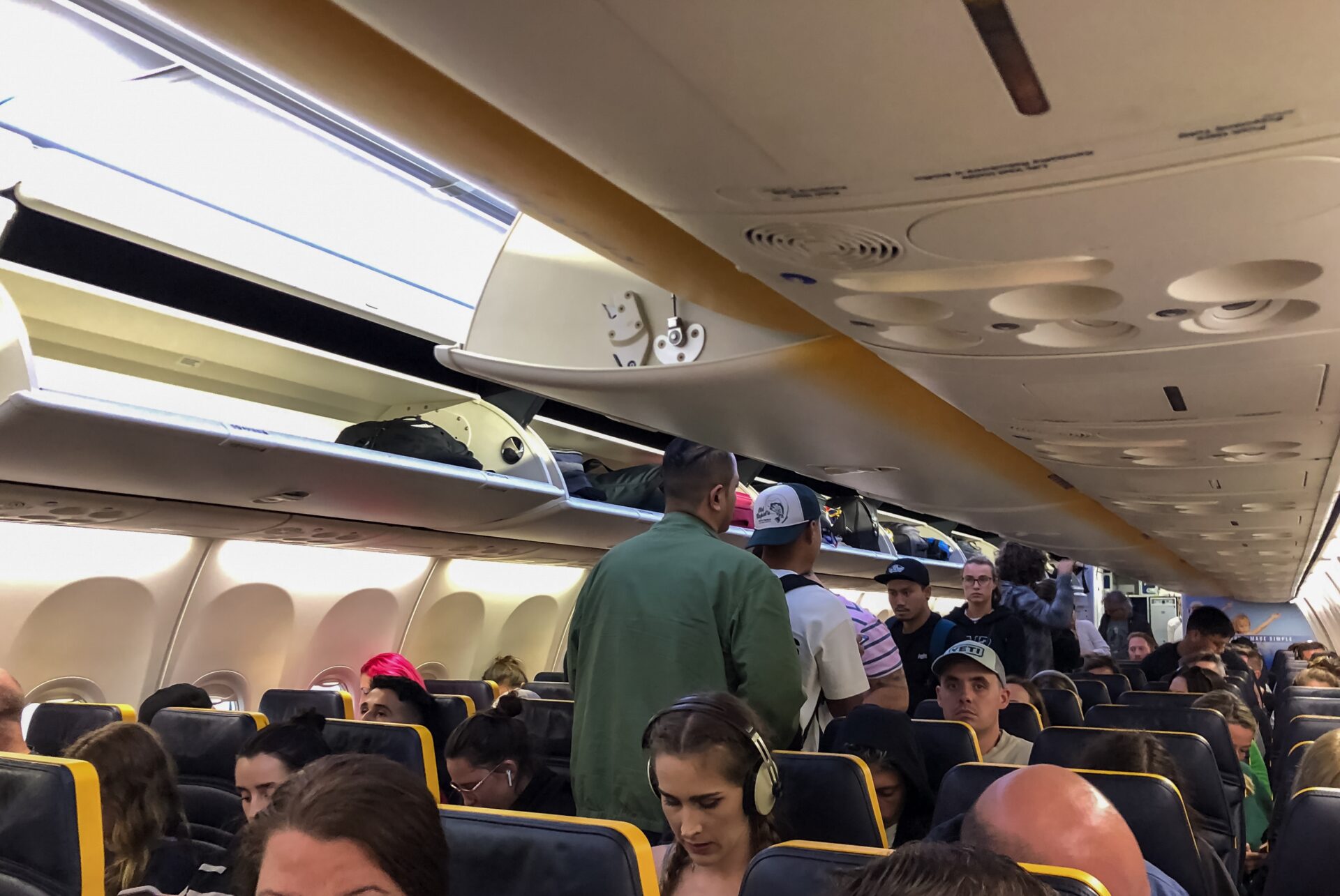 Ryanair dopuszcza jeden jedyny wyjątek kiedy rozważa zwrot za bilet, ale i tak nie zawsze się udaje go odzyskać. Foto: Shutterstock
