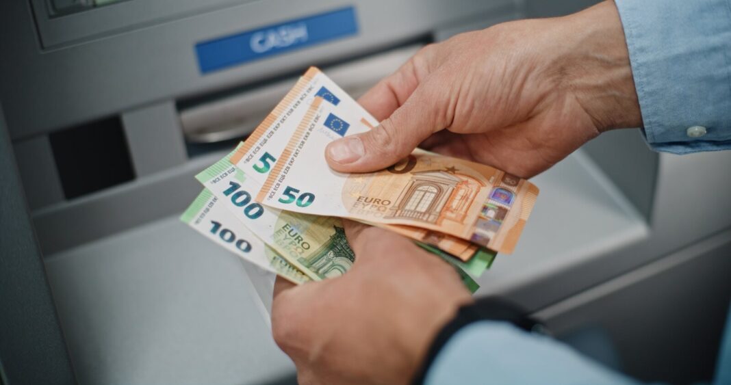 Zarobki imigrantów w Niemczech są niższe od wynagrodzeń rodowitych Niemców