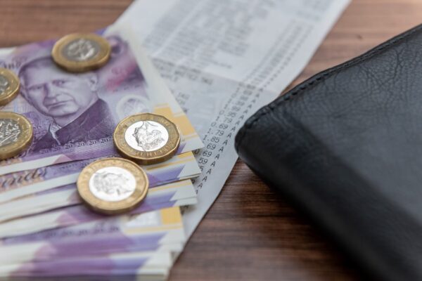 Pomoc w związku z kosztami utrzymania jest obecnie niezbędna